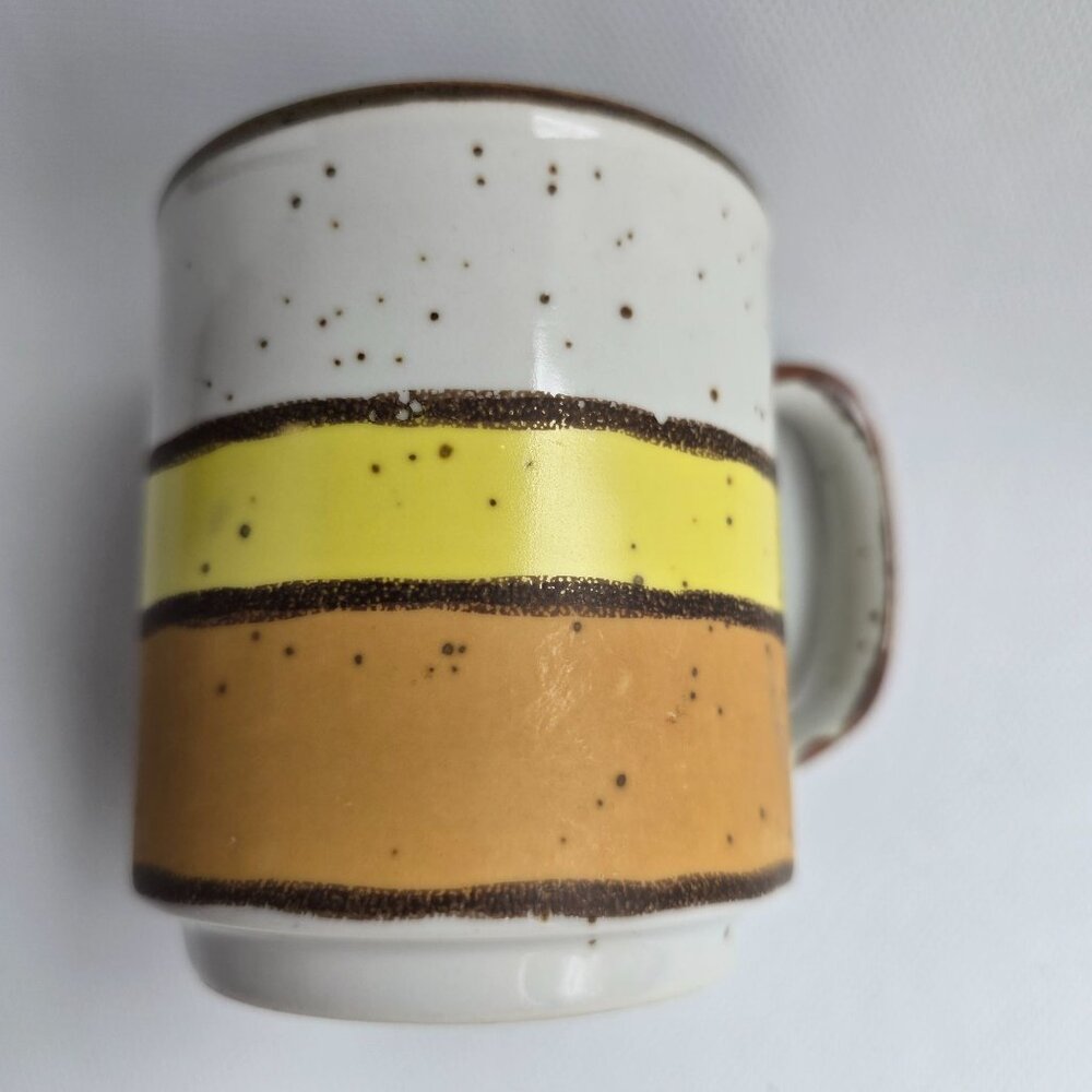 Vintage Hearthside Buffet Ware No. 555 Japan Speckled Ceramic Mug With Yellow & - Picture 9 of 16